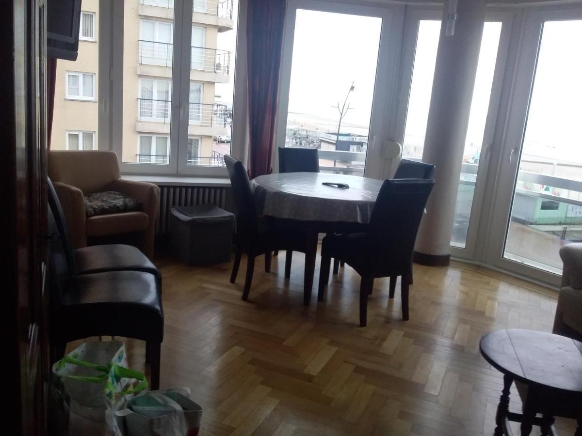 Residentie Leopold App 21 Apartamento Blankenberge Exterior foto